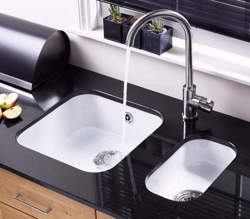 Lincoln undermount ceramic kitchen main-bowl. technical image