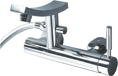 Wall Mounted Bath Shower Mixer (Chrome). technical image