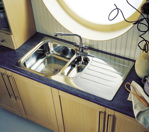 Seattle 1.5 bowl stainless steel kitchen sink. Reversible. technical image