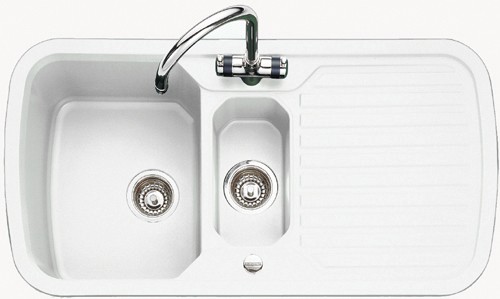 1.5 Bowl White Sink With Chrome Tap And Waste. technical image