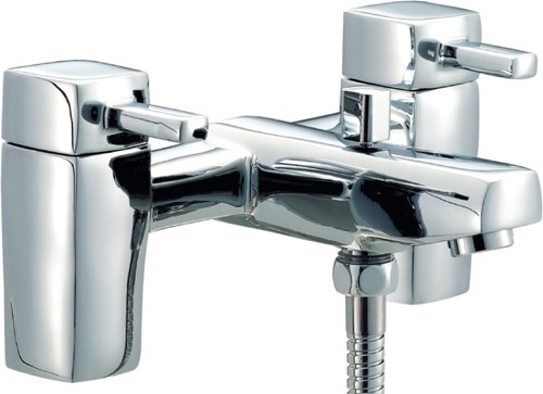 Bath Shower Mixer Tap With Shower Kit (Chrome). technical image