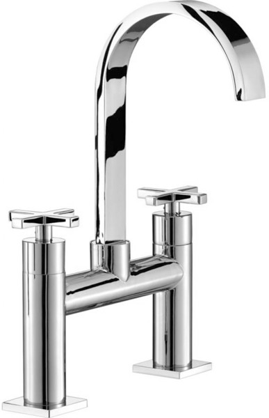 Bath Filler Tap (High Spout, Chrome). technical image