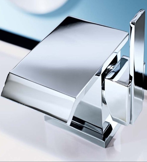Mono Basin Mixer Tap With Click-Clack Waste (Chrome). technical image
