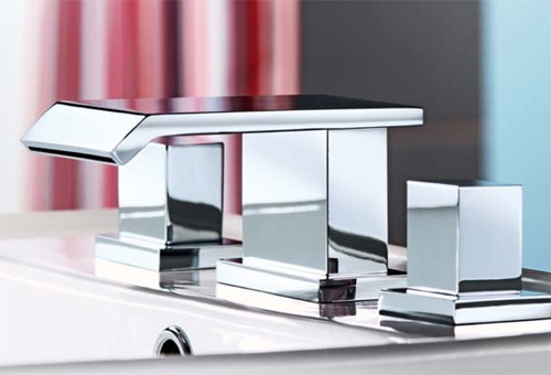 3 Tap Hole Basin Mixer Tap With Click-Clack Waste (Chrome). technical image