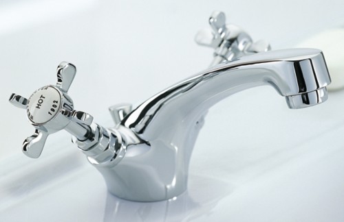 Mono Basin Mixer Tap With Pop Up Waste (Chrome). technical image