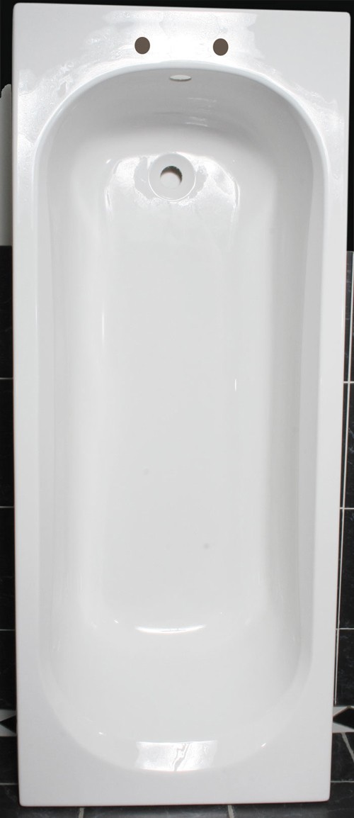 White acrylic bath. 1700 x 700mm. Legs included. 2 Tap holes. technical image