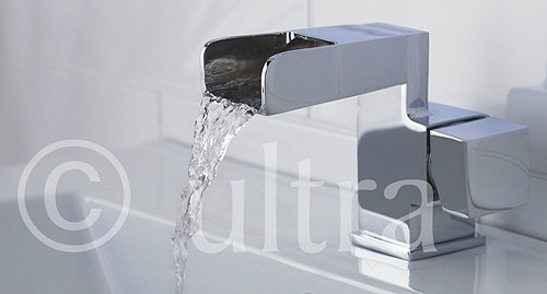 Waterfall Basin Tap (Chrome). technical image