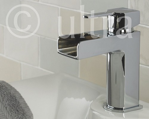 Waterfall Basin Tap (Chrome). technical image