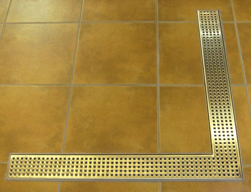Wetroom Corner Shower Drain With Side Outlet. 1000mm. technical image