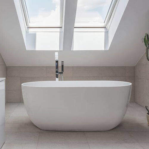 BC Designs Dinkee Bath 1500mm (Gloss White).