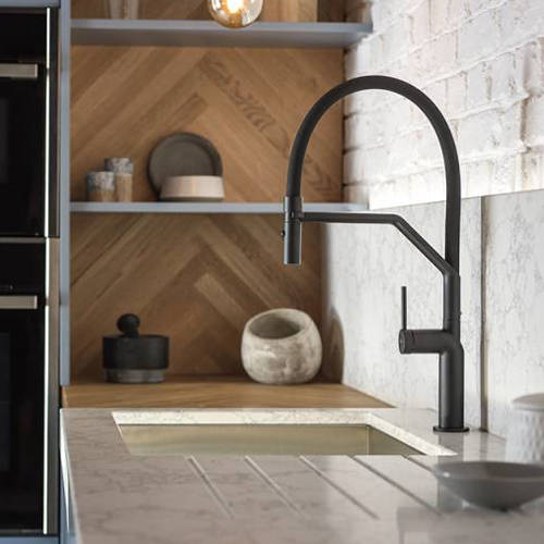 Additional image for Tubist Professional Pull Out Kitchen Tap (Matt Black).
