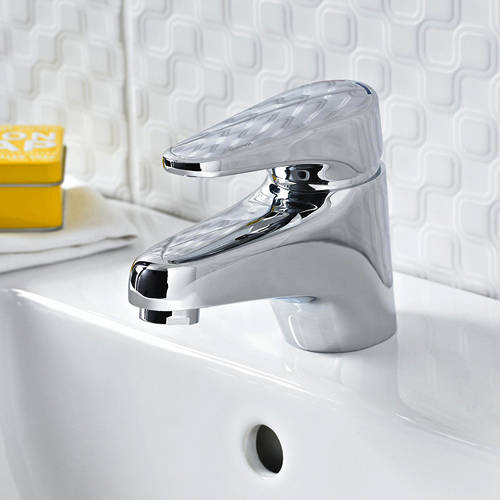 Additional image for Basin Mixer Tap With Pop Up Waste (Chrome).