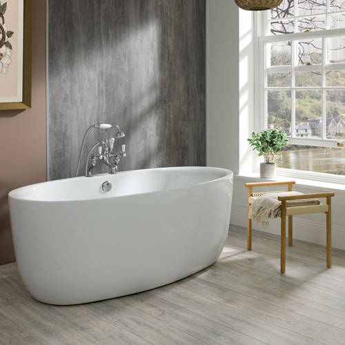 Additional image for Tamorina Freestanding Bath 1700mm (Gloss White).