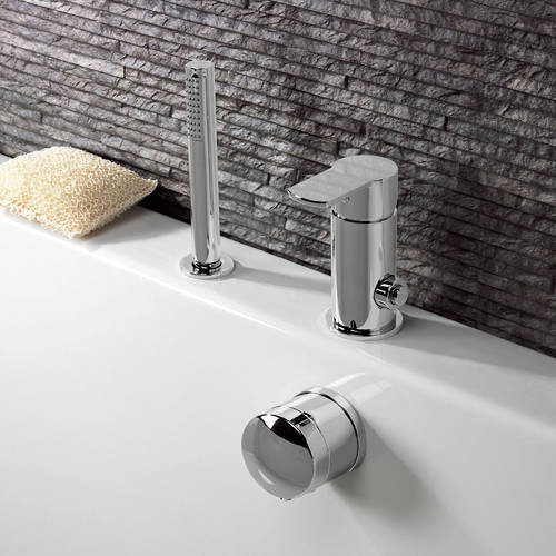 Additional image for Manual Shower Valve With Diverter (Chrome).