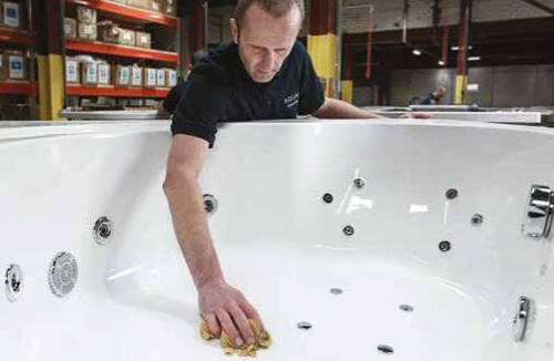 Additional image for Solarna Single Ended Whirlpool Bath With 11 Jets (1675x700mm).