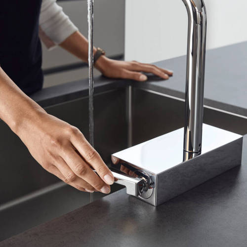 Additional image for Select M81 Kitchen Tap With Pull Out & sBox (3 Jets, M Black).