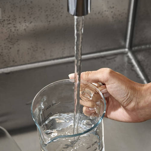 Additional image for Select M81 Kitchen Tap With Pull Out & sBox (3 Jets, S Steel).