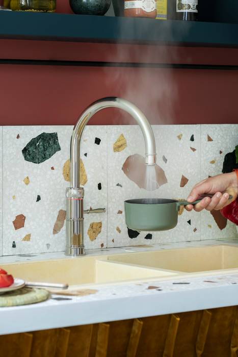 Additional image for Round Boiling Water Kitchen Tap. COMBI (Nickel).