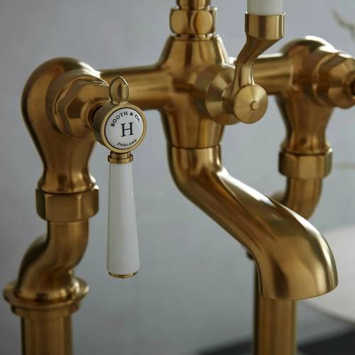 Additional image for Freestanding Bath Shower Mixer Tap With Lever Handles (Brushed Brass).