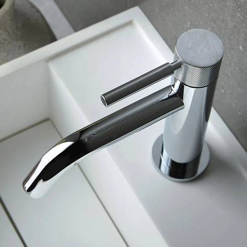 Additional image for Slimline Mono Basin Mixer Tap With Knurled Accents (Chrome).
