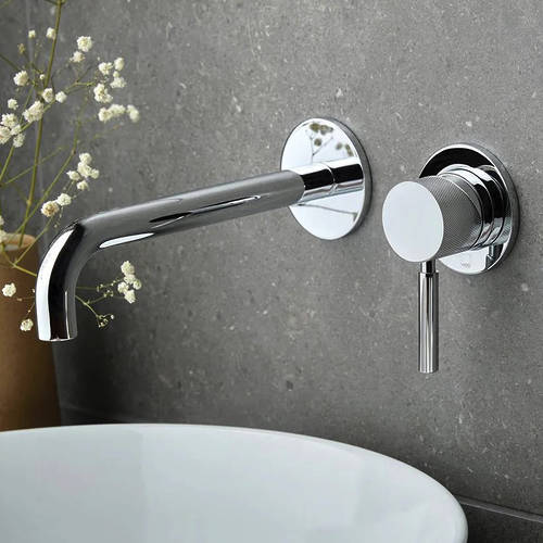 Additional image for Wall-Mounted Basin Mixer Tap With Knurled Accents (Chrome).