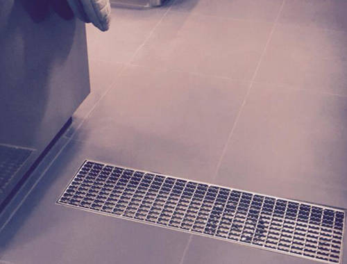 Additional image for Kitchen Channel Drain 1000x200 (Mesh Grating).