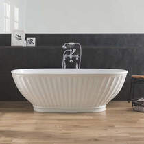 BC designs casini bath 1680mm (matt white).