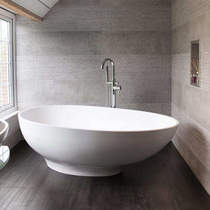 BC Designs Gio Bath 1645mm (Matt White).